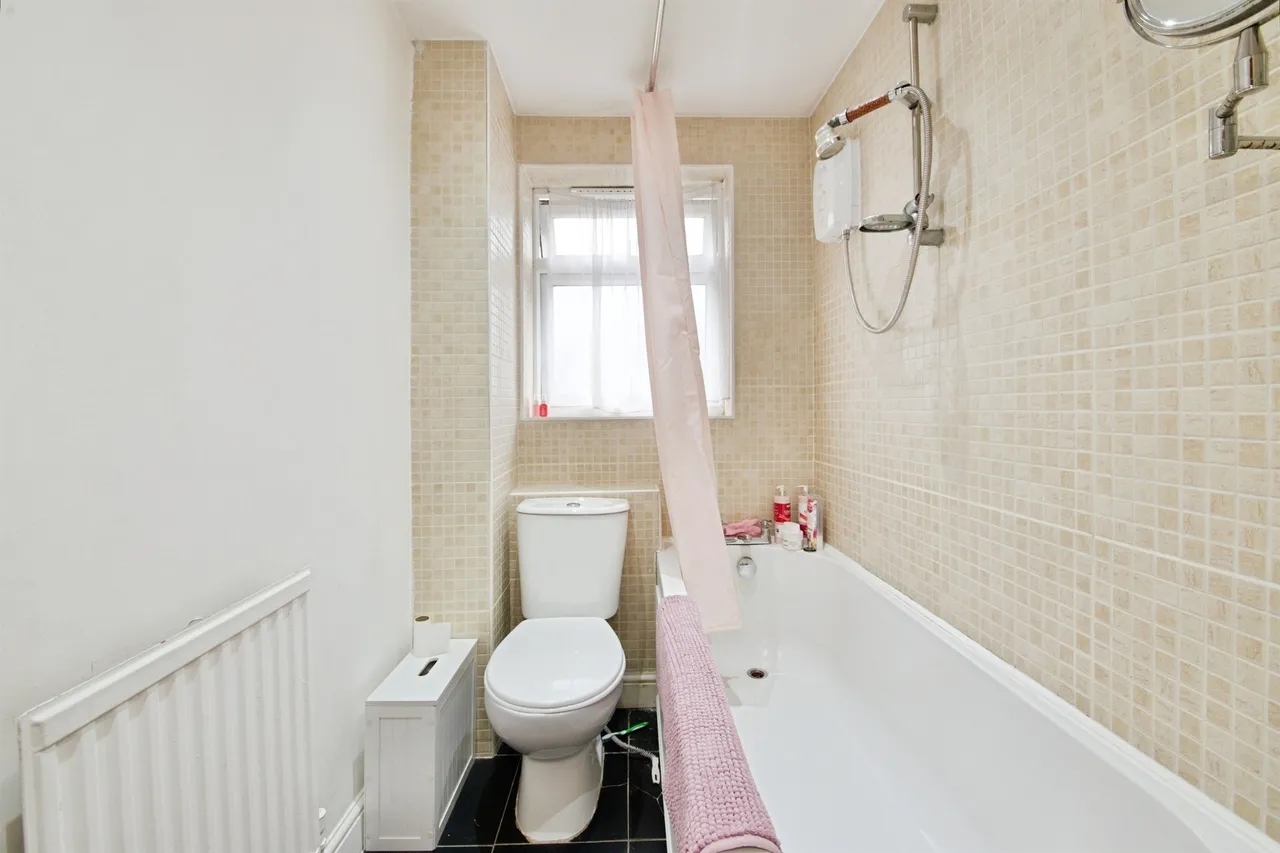 Little Pynchons, Harlow, photo 11