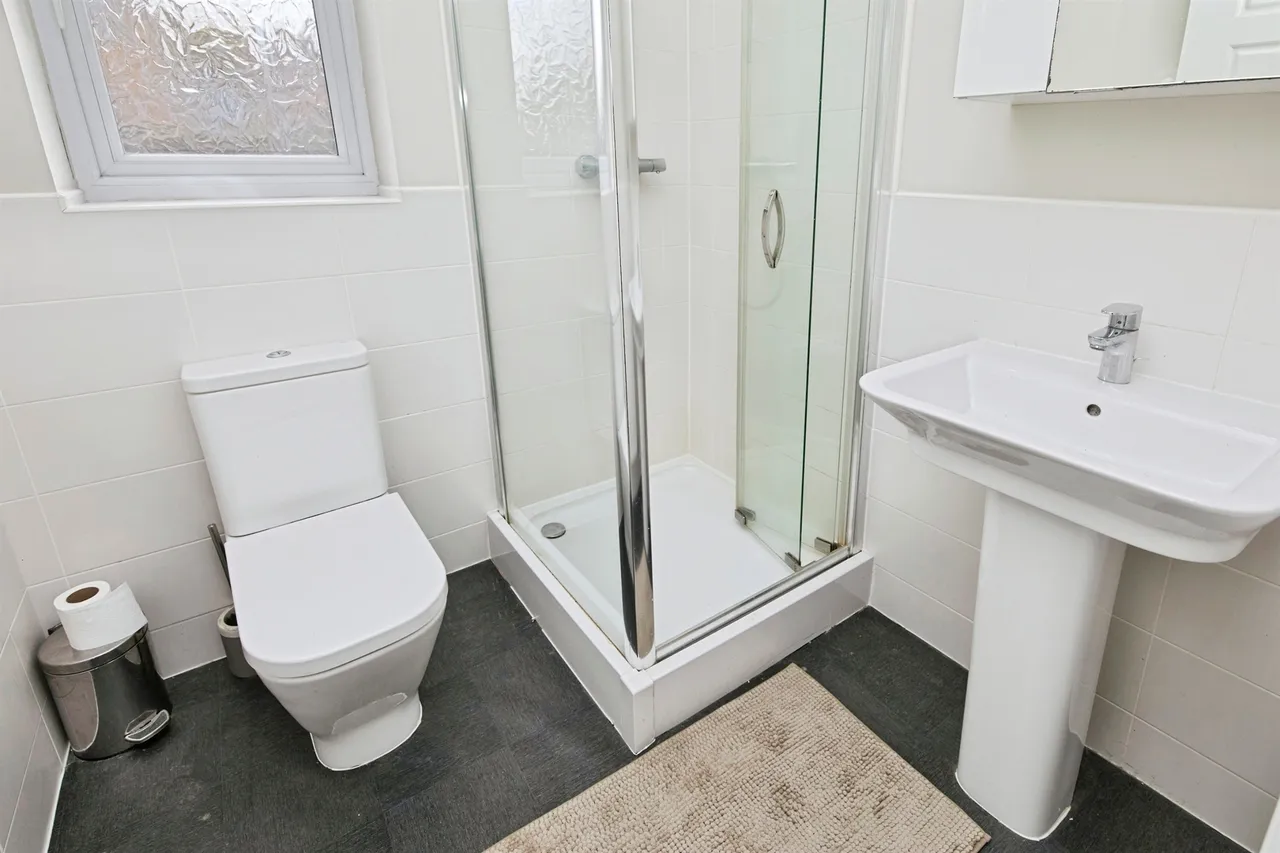 Nightingale Grove, South Normanton, DE55, photo 10