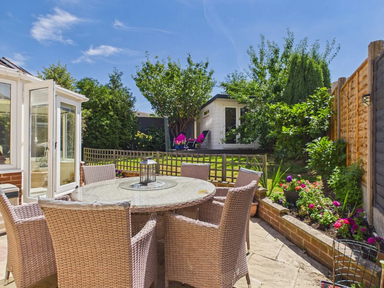 Earles Meadow, Horsham, photo 3