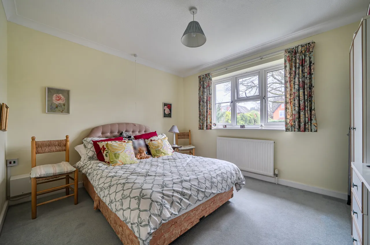 Crossways Road, Grayshott, GU26, photo 13