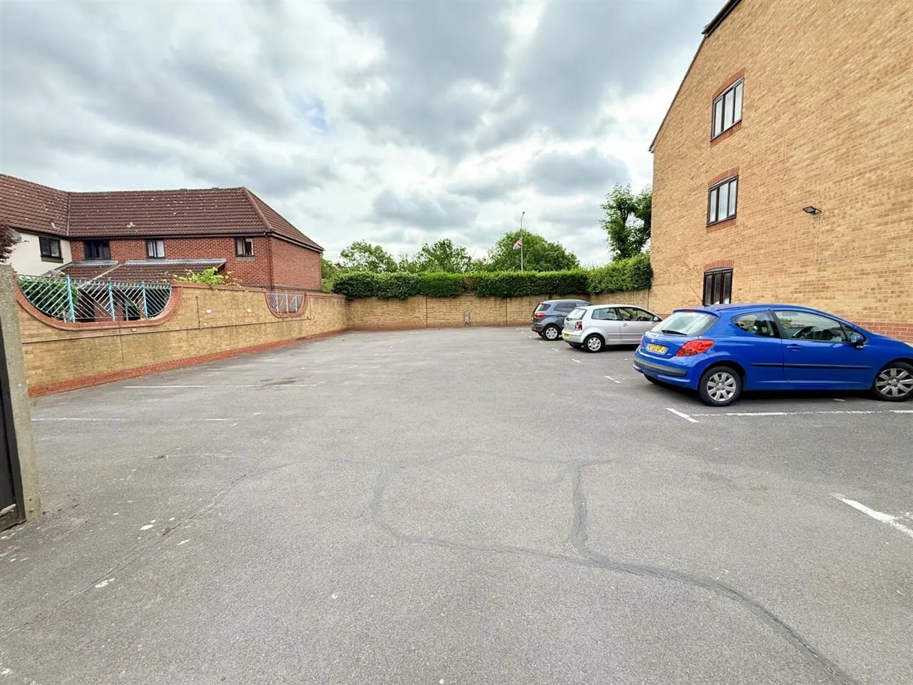 Horseshoe Close, Waltham Abbey, photo 11