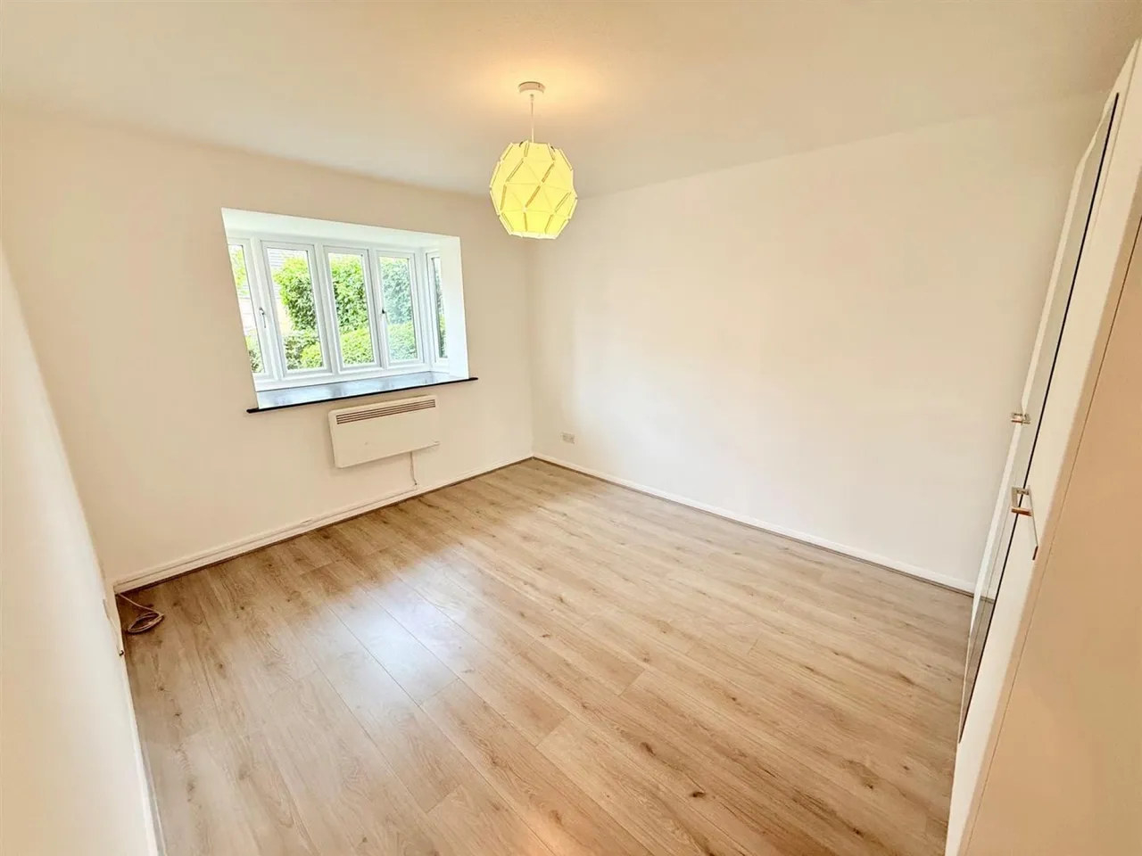 Horseshoe Close, Waltham Abbey, photo 5