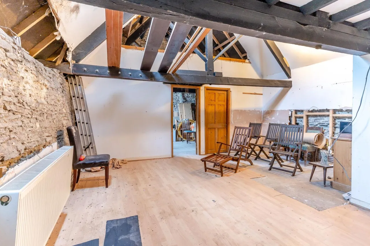 Gwern-Y-Domen Farm Lane, Caerphilly, CF83, photo 26