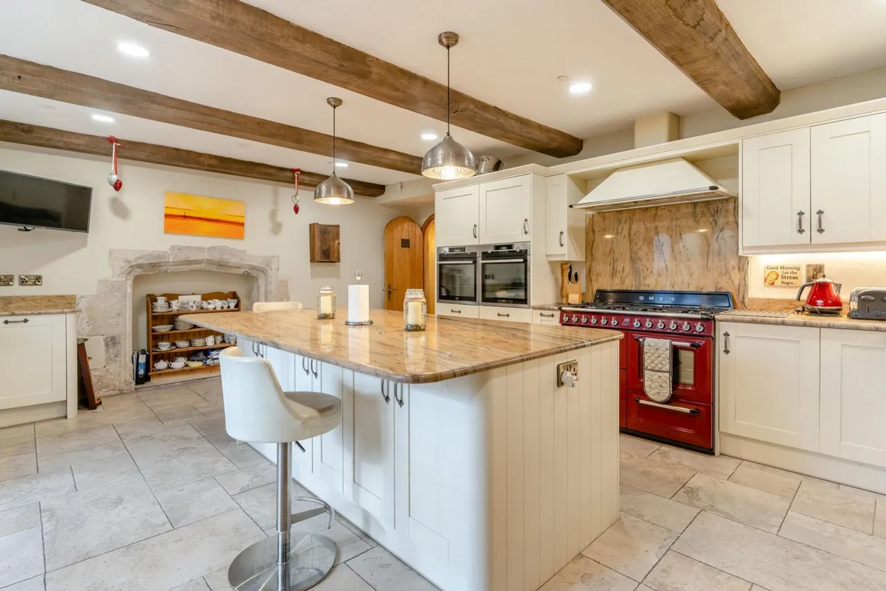 Gwern-Y-Domen Farm Lane, Caerphilly, CF83, photo 4