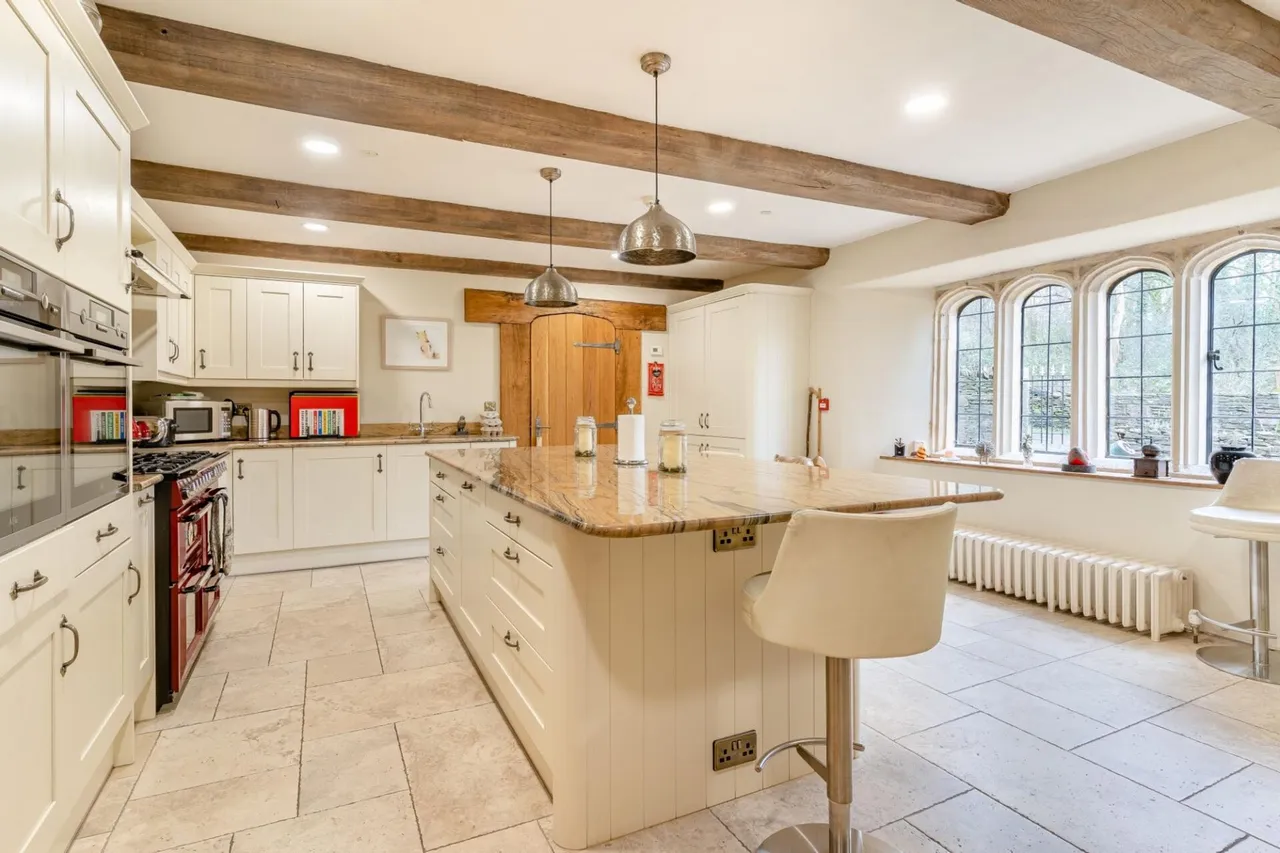 Gwern-Y-Domen Farm Lane, Caerphilly, CF83, photo 3