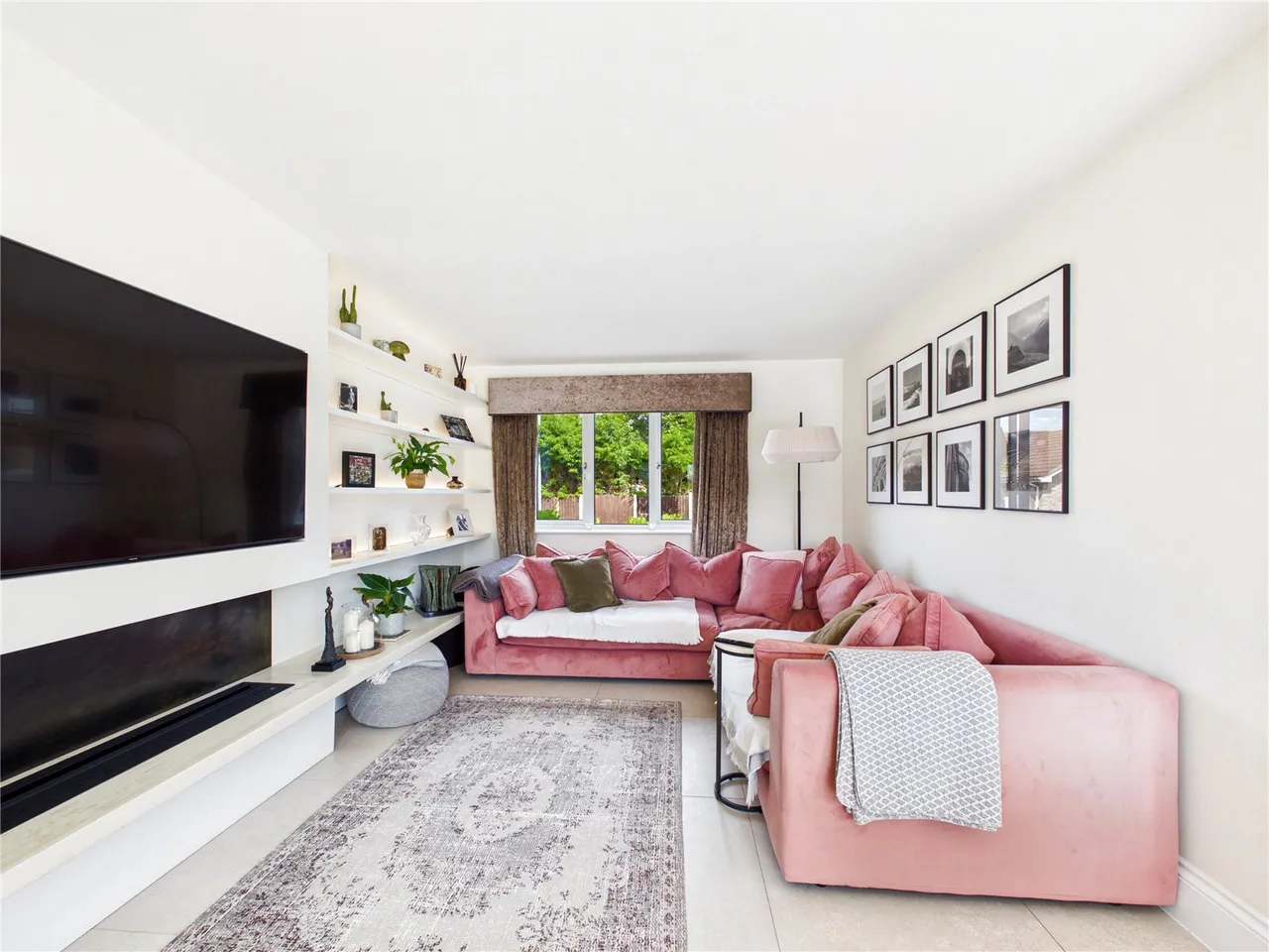 Shaw Close, Kirby Cross, CO13, photo 2