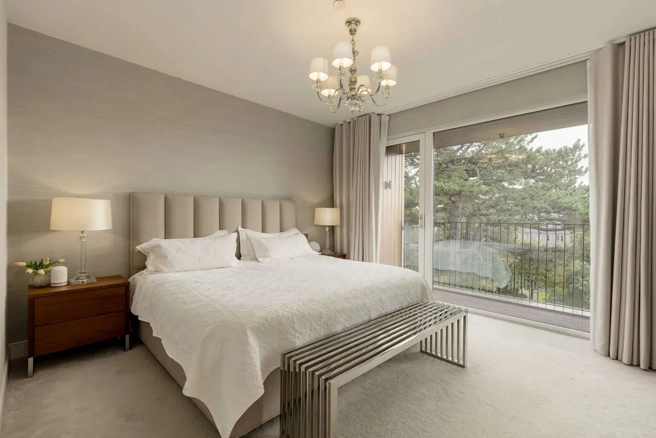 Wallace Gardens, Murrayfield, Edinburgh, EH12 6HT, photo 12