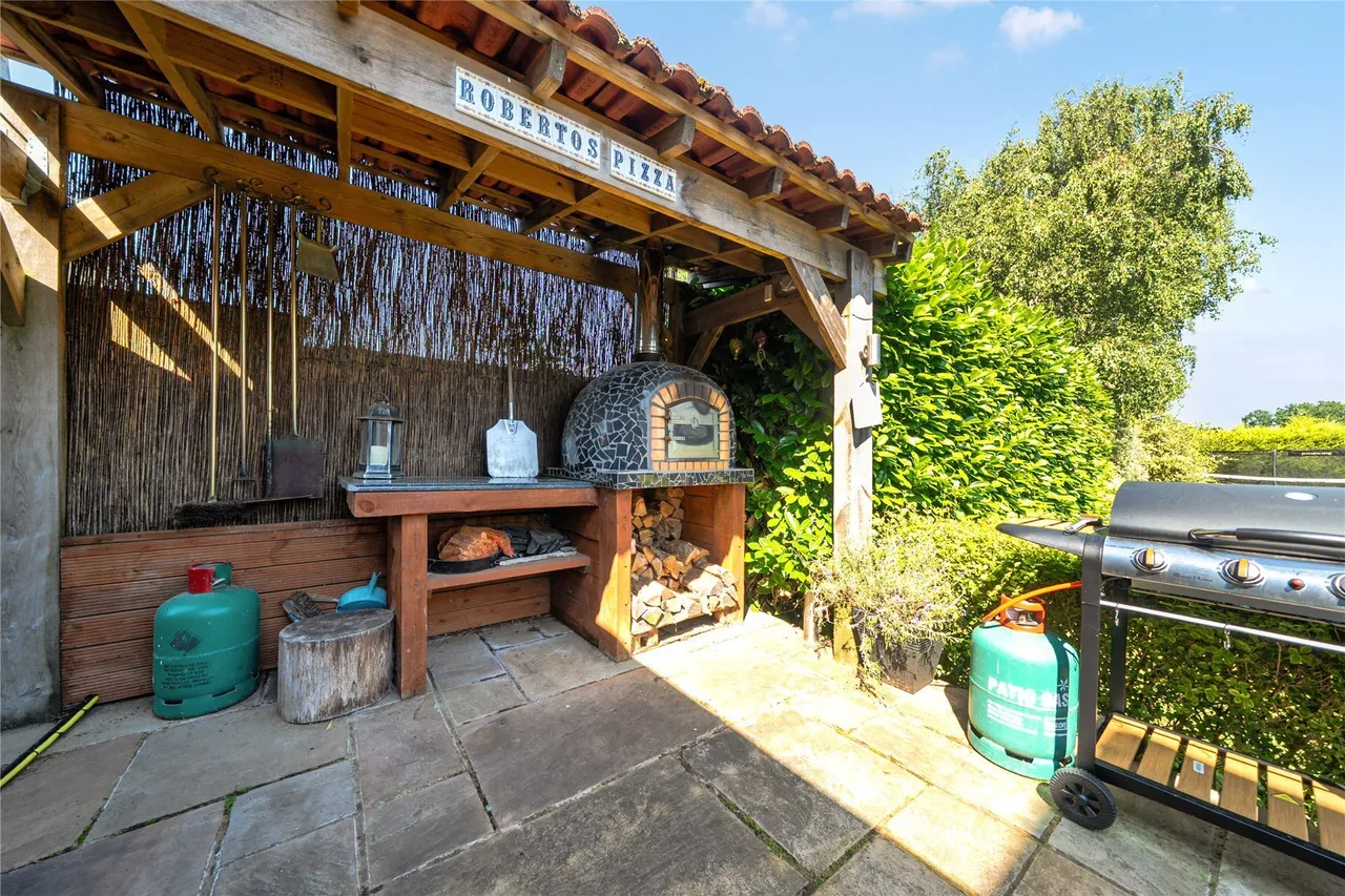 Lovibonds Avenue, Orpington, BR6, photo 8