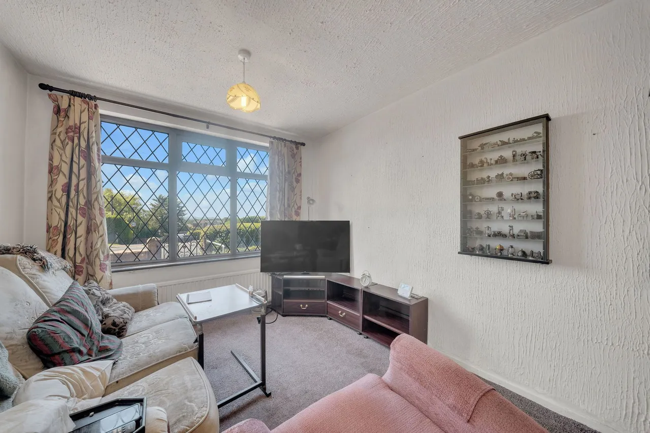 Chorley Road, Heath Charnock, Lancashire, PR6, photo 9