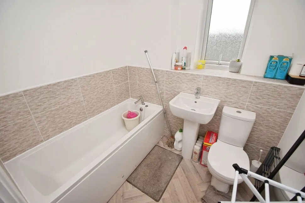 Dennis Davison Place, Bannerbrook Park, Coventry, CV4, photo 8