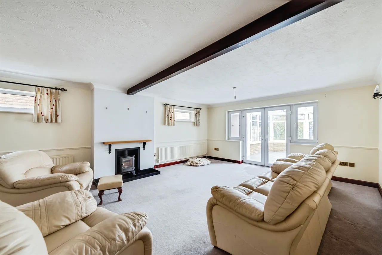 Arkell Avenue, Carterton, OX18, photo 2
