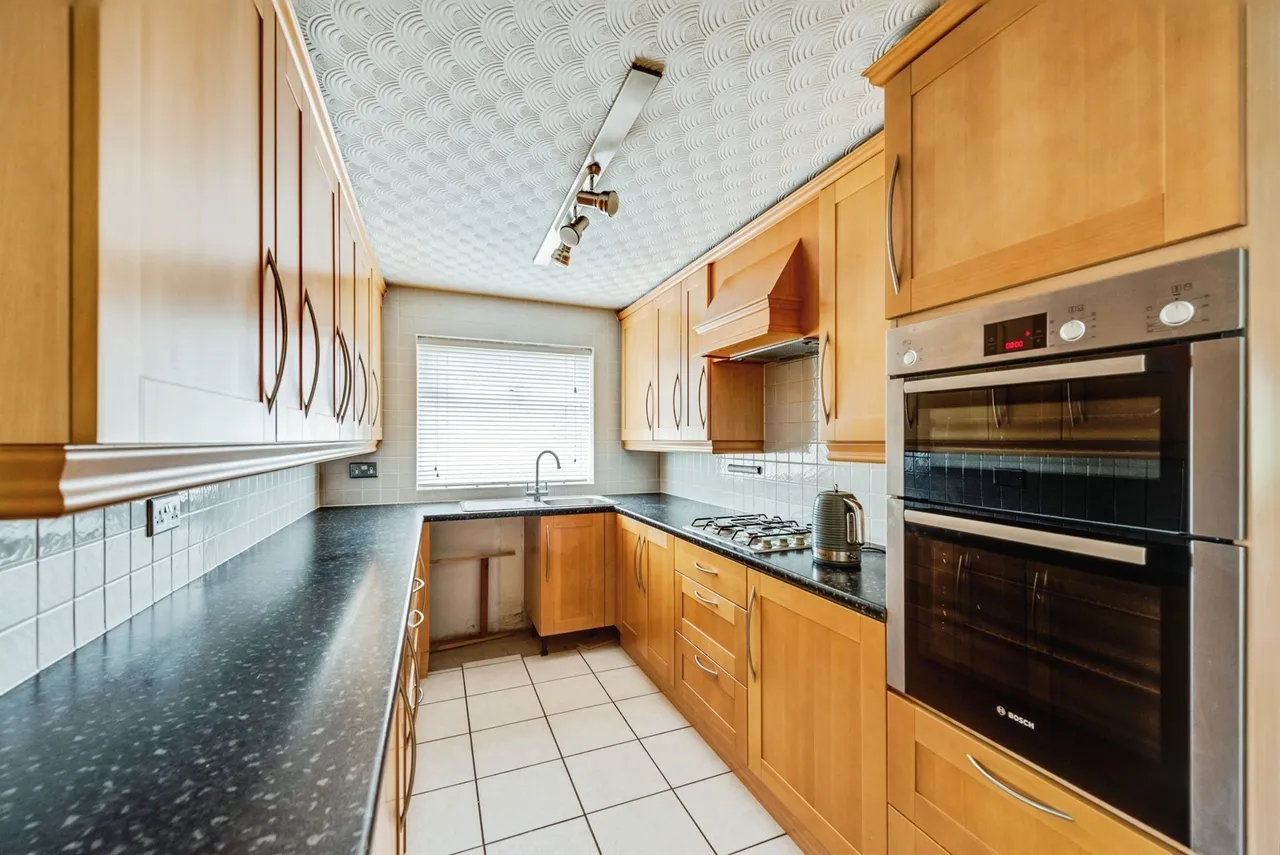 Arkell Avenue, Carterton, OX18, photo 5