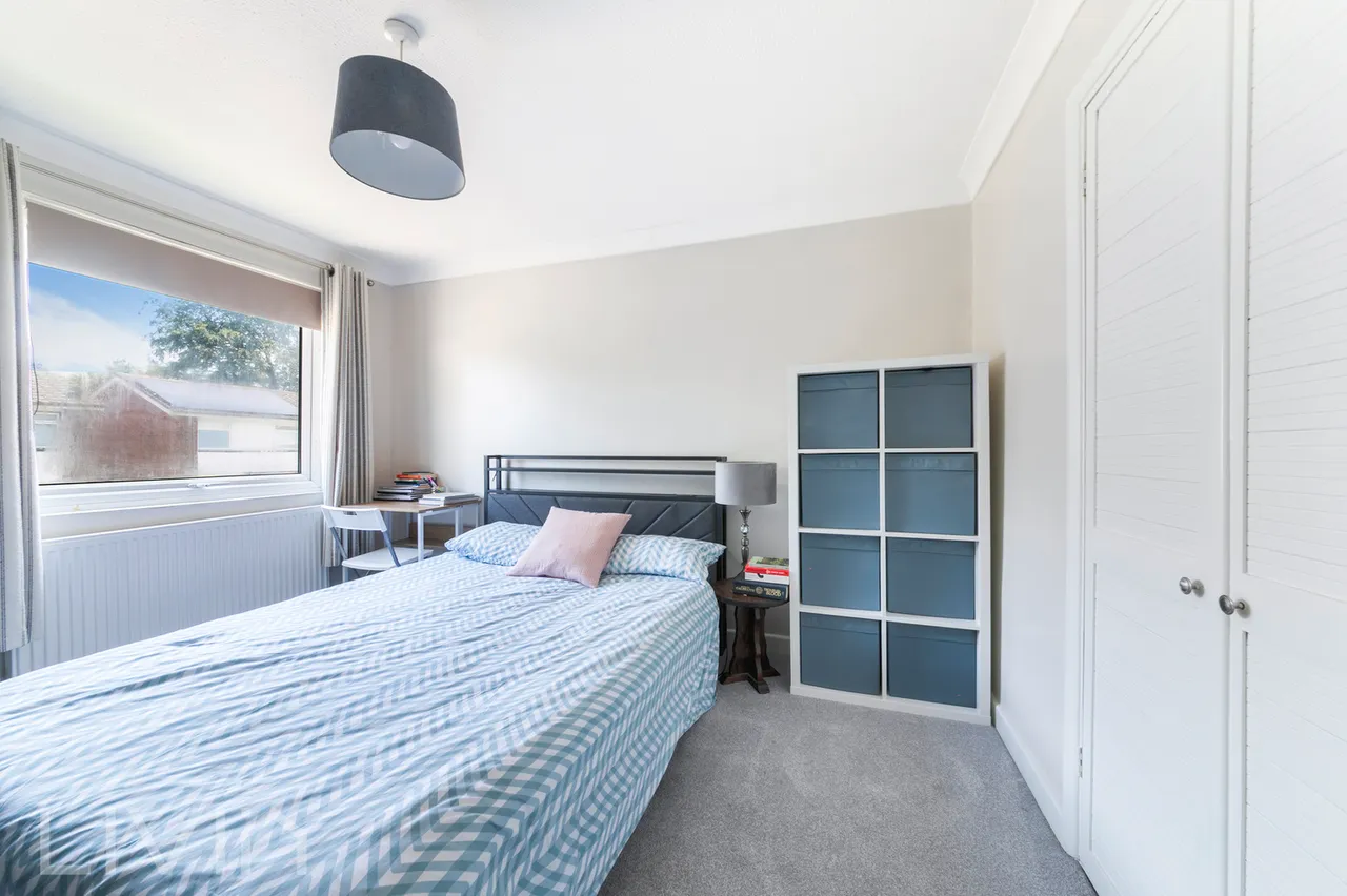 Nicola Close, South Croydon, CR2, photo 11