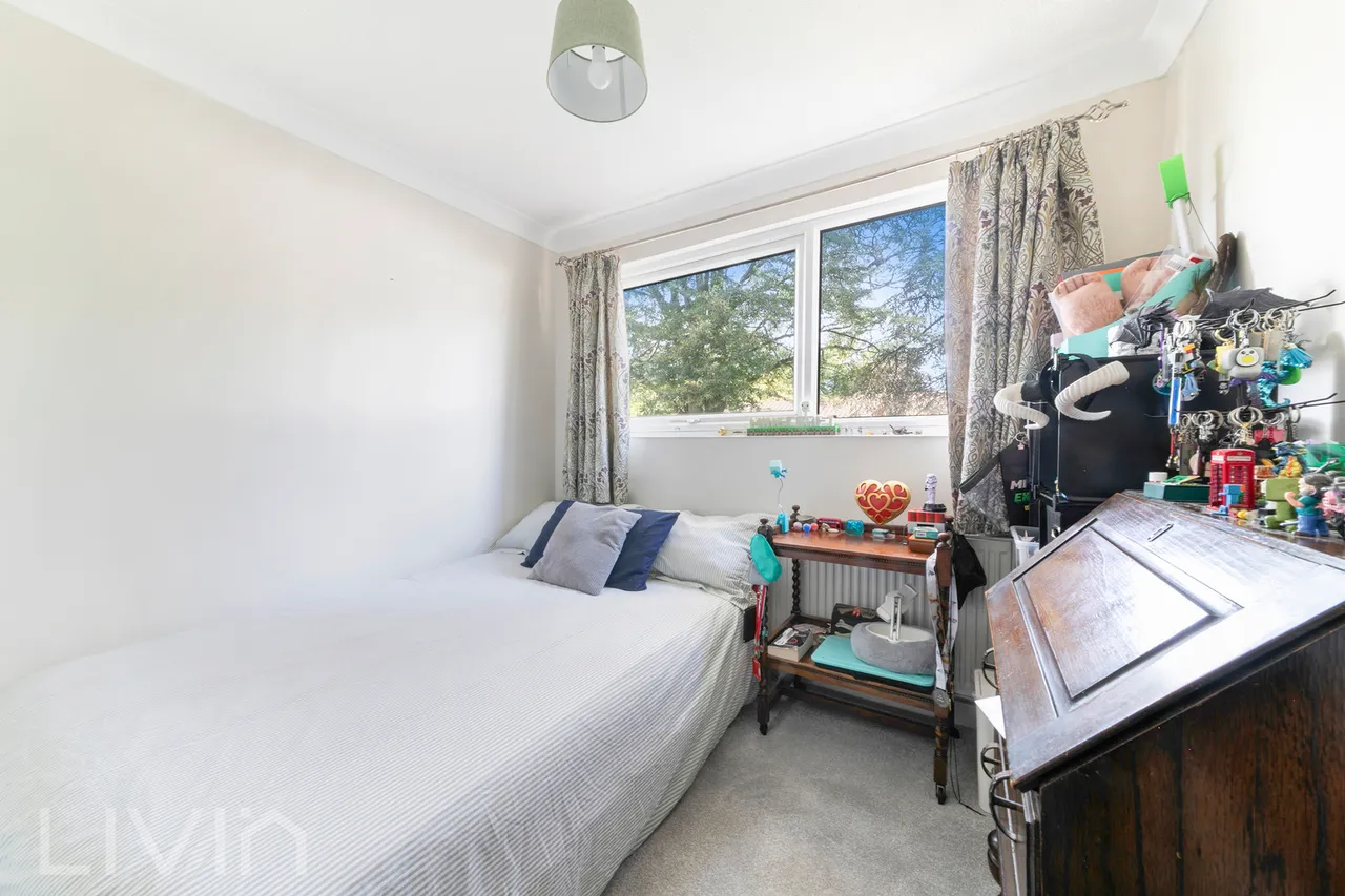 Nicola Close, South Croydon, CR2, photo 15