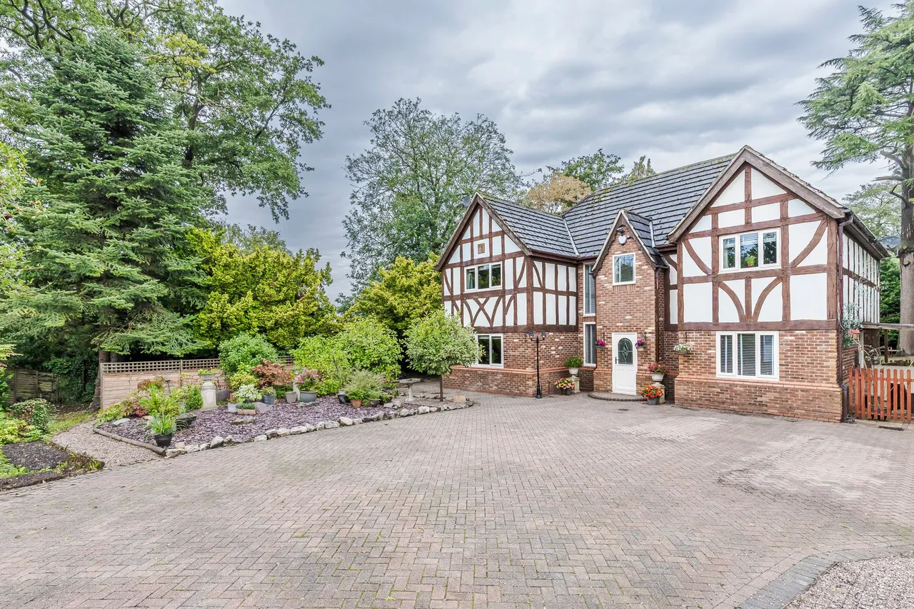 4 bed house for sale, The Loont, Winsford