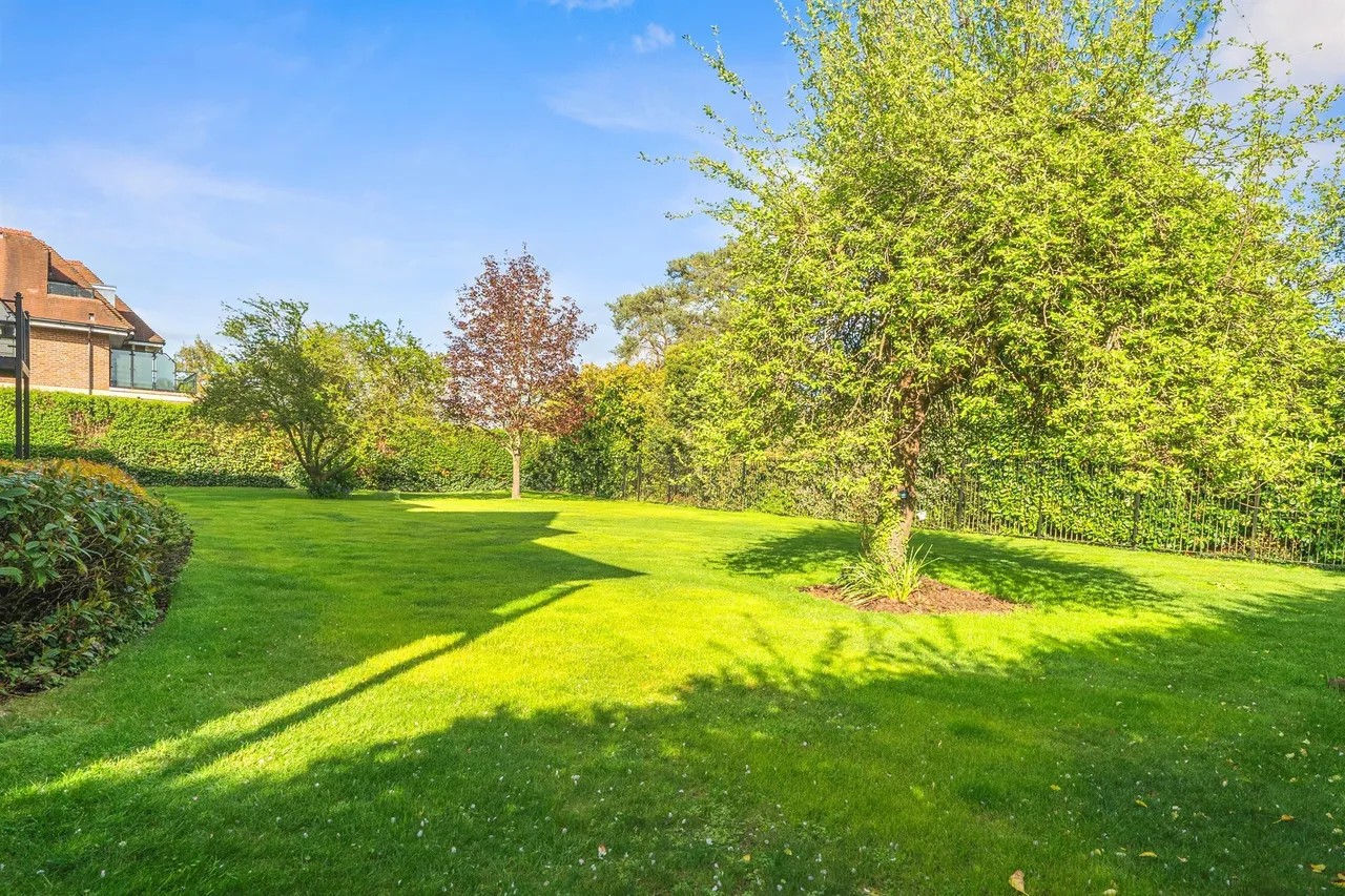 Shoppenhangers Road, Maidenhead, SL6, photo 13