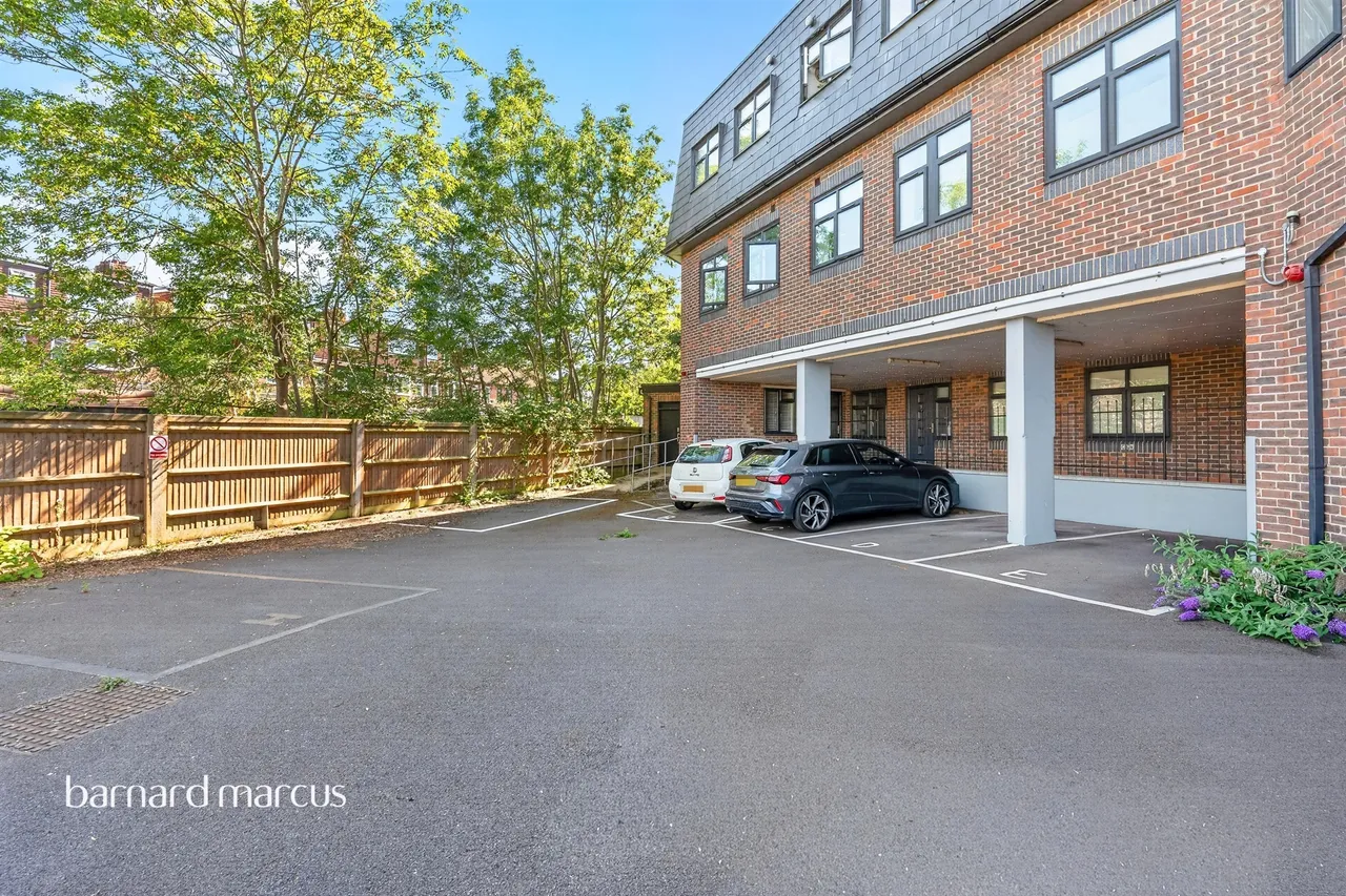 West Barnes Lane, New Malden, KT3, photo 8