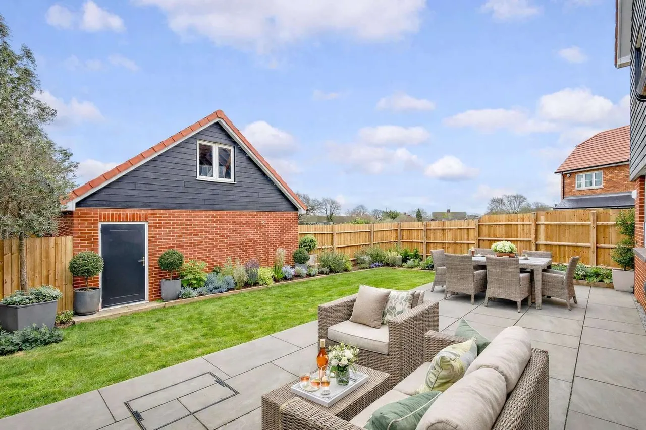 Larcombe Mews, Margaretting, CM4, photo 4