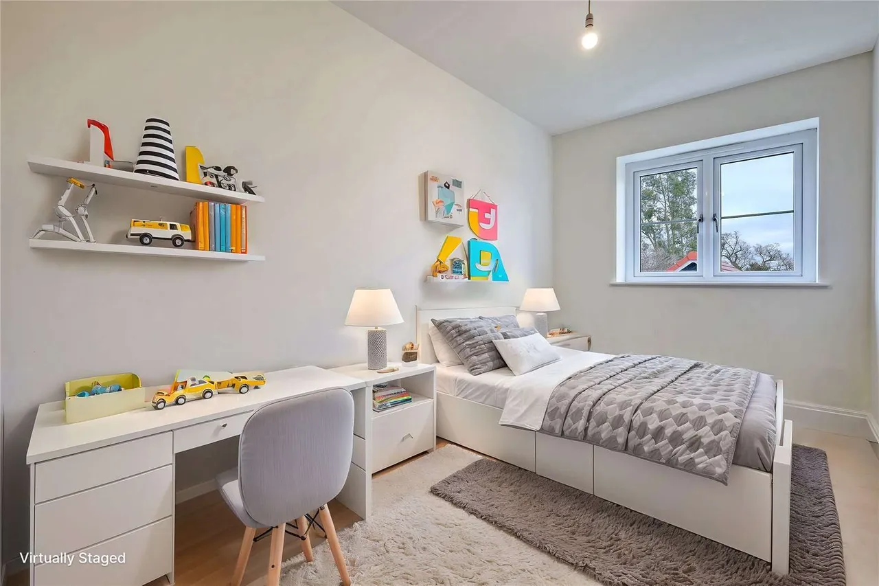 Larcombe Mews, Margaretting, CM4, photo 14