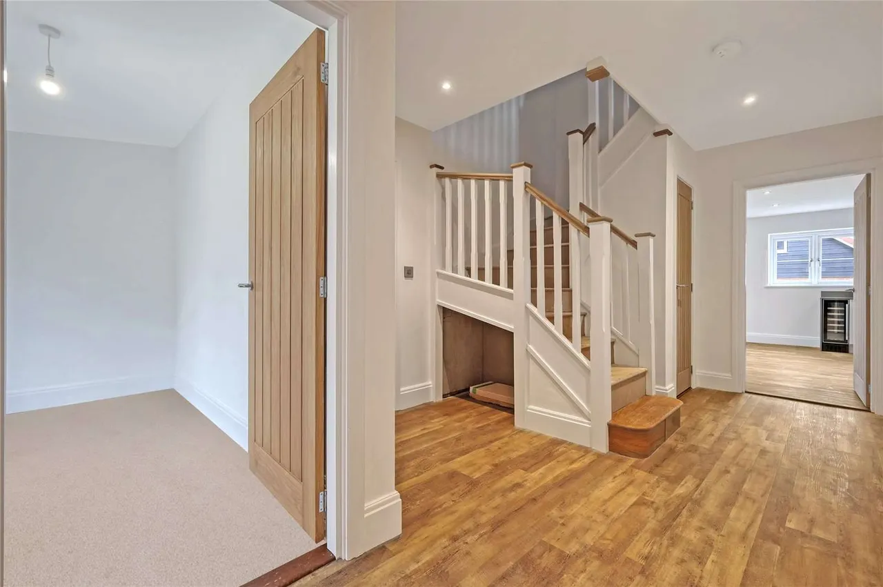 Larcombe Mews, Margaretting, CM4, photo 7