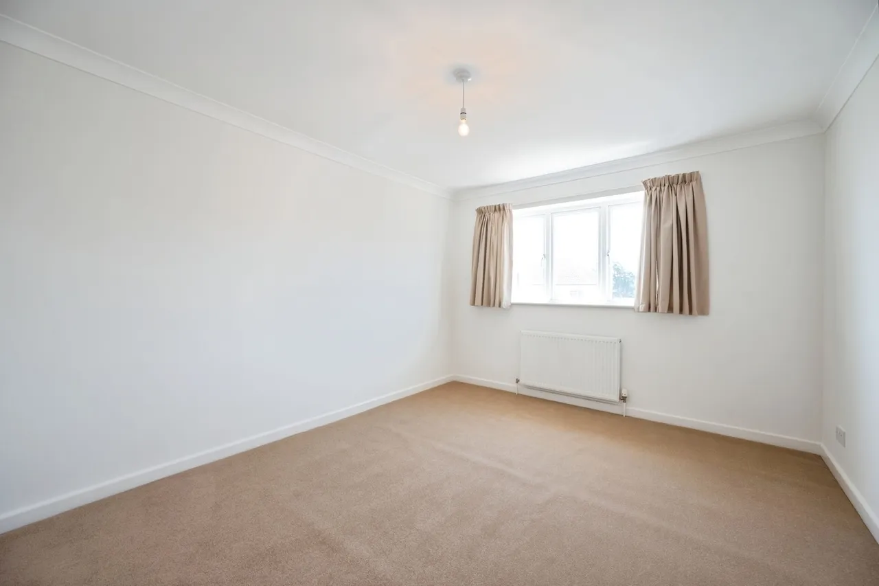 Bembridge Court, Hayling Island, PO11, photo 9