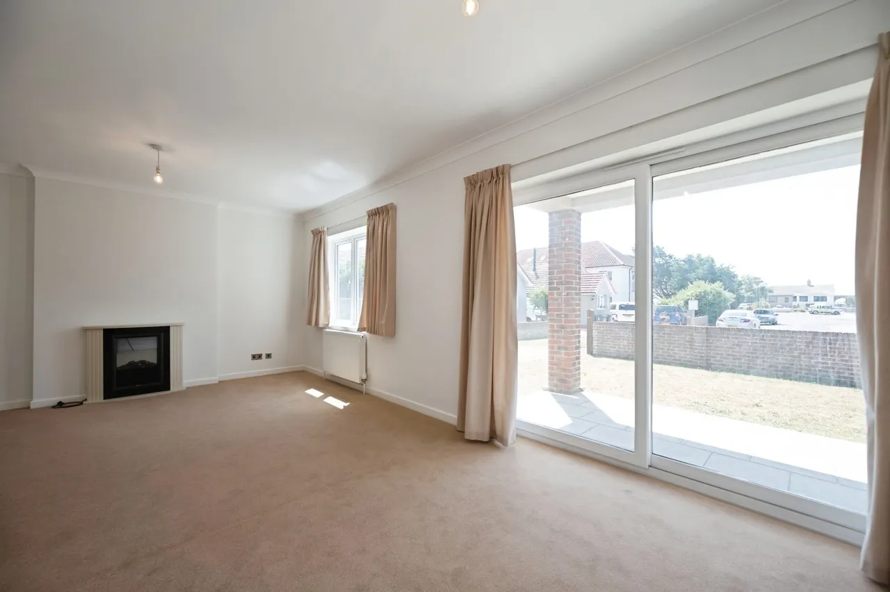 Bembridge Court, Hayling Island, PO11, photo 7