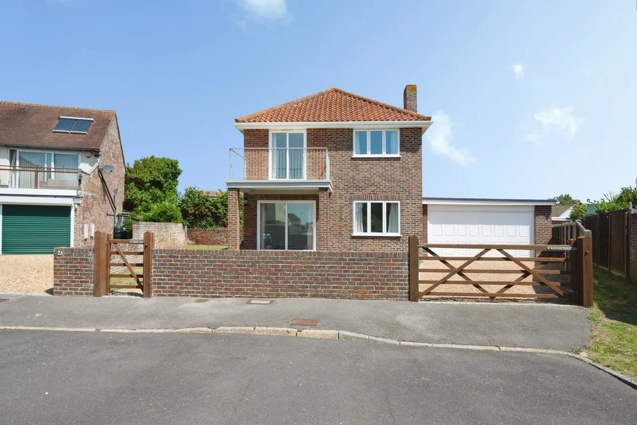 Bembridge Court, Hayling Island, PO11, photo 18