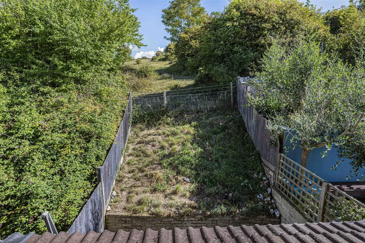 St Leonards Close, Newhaven, photo 21