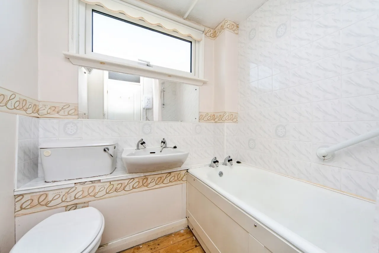 Hargrave Close, Prenton, CH43, photo 7