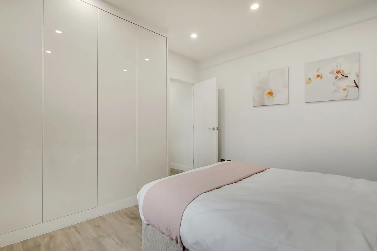 509 Chelsea Cloisters, Sloane Avenue, London, photo 10