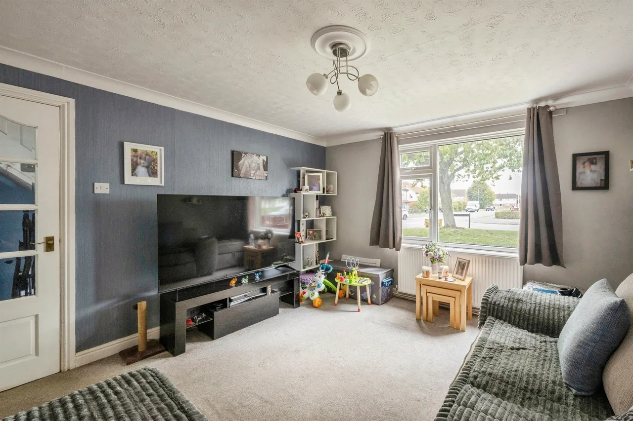 Teanby Drive, Winterton, DN15, photo 5