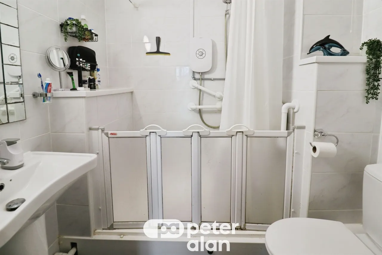 Velindre Road, Cardiff, CF14, photo 6