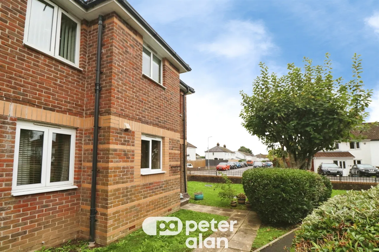 Velindre Road, Cardiff, CF14, photo 12