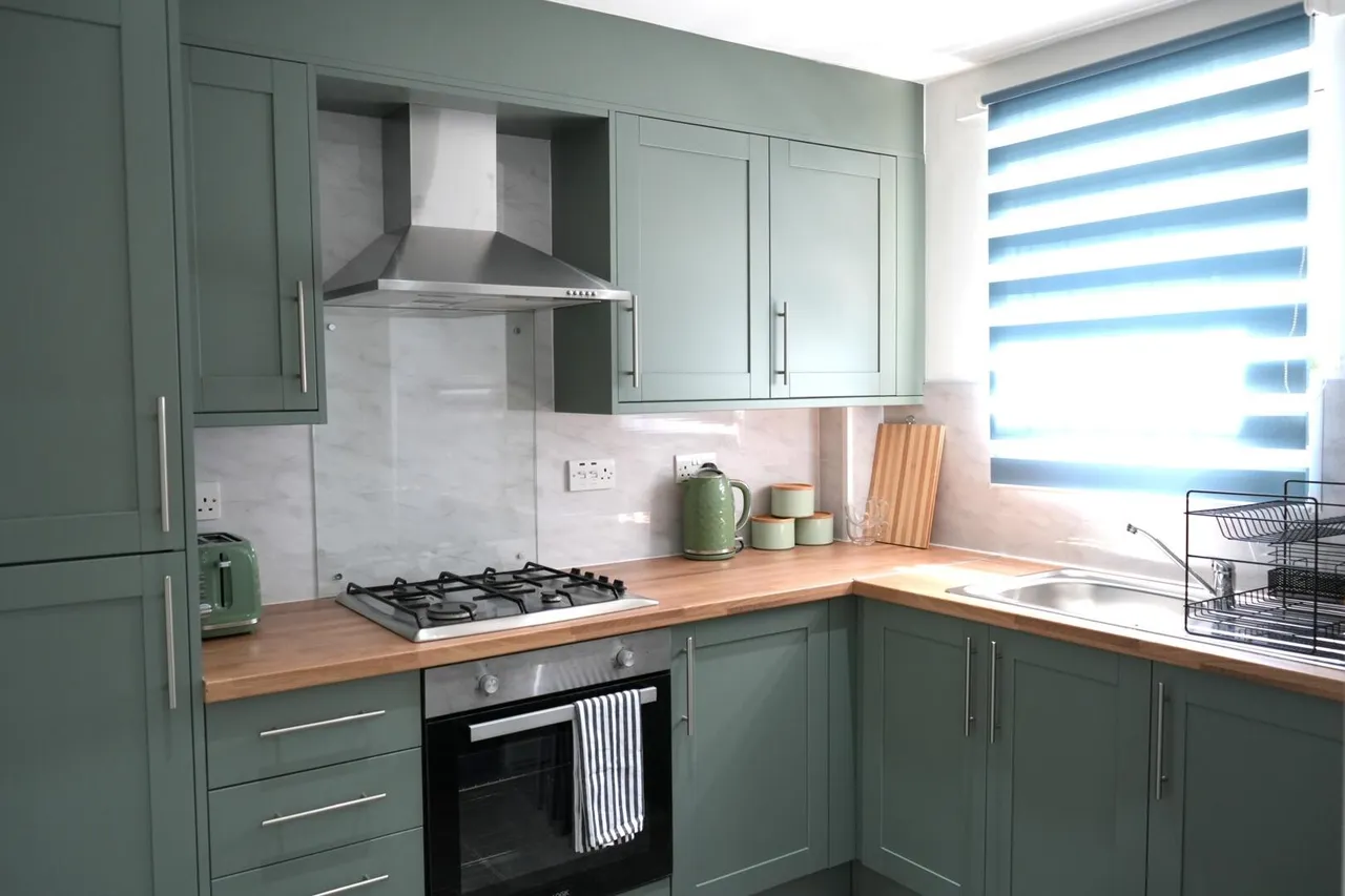 Wake Green Road, Birmingham B13 9PE, photo 4