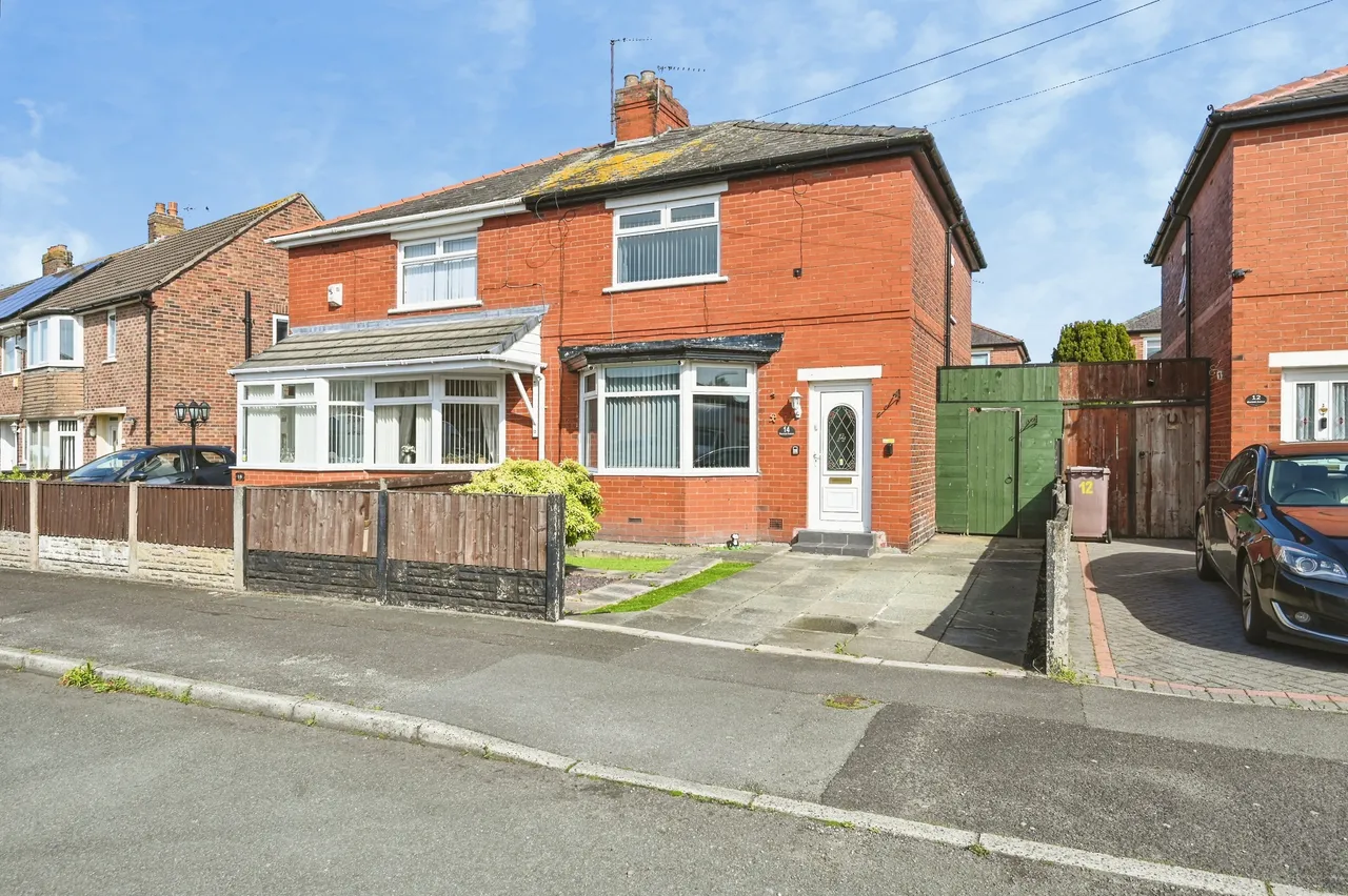 3 bed house for sale, Sherlock Avenue, Haydock, WA11