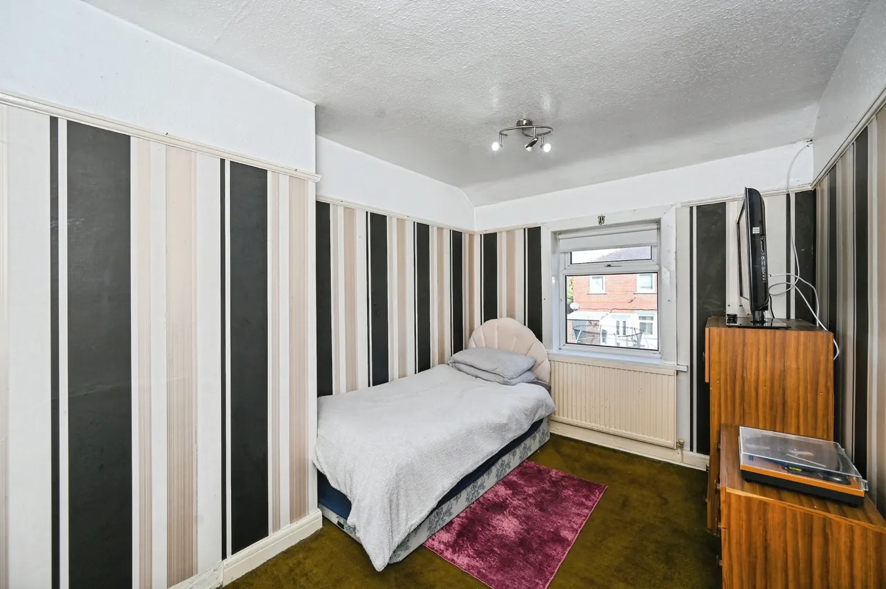 Sherlock Avenue, Haydock, WA11, photo 13