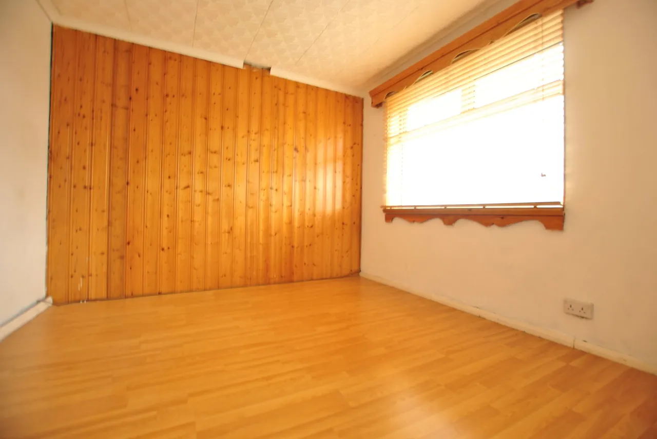 Lower Higham Road, Gravesend, kent, DA12 2NR, photo 7