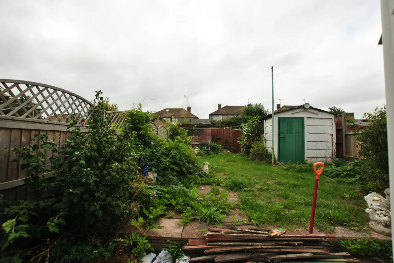 Lower Higham Road, Gravesend, kent, DA12 2NR, photo 11