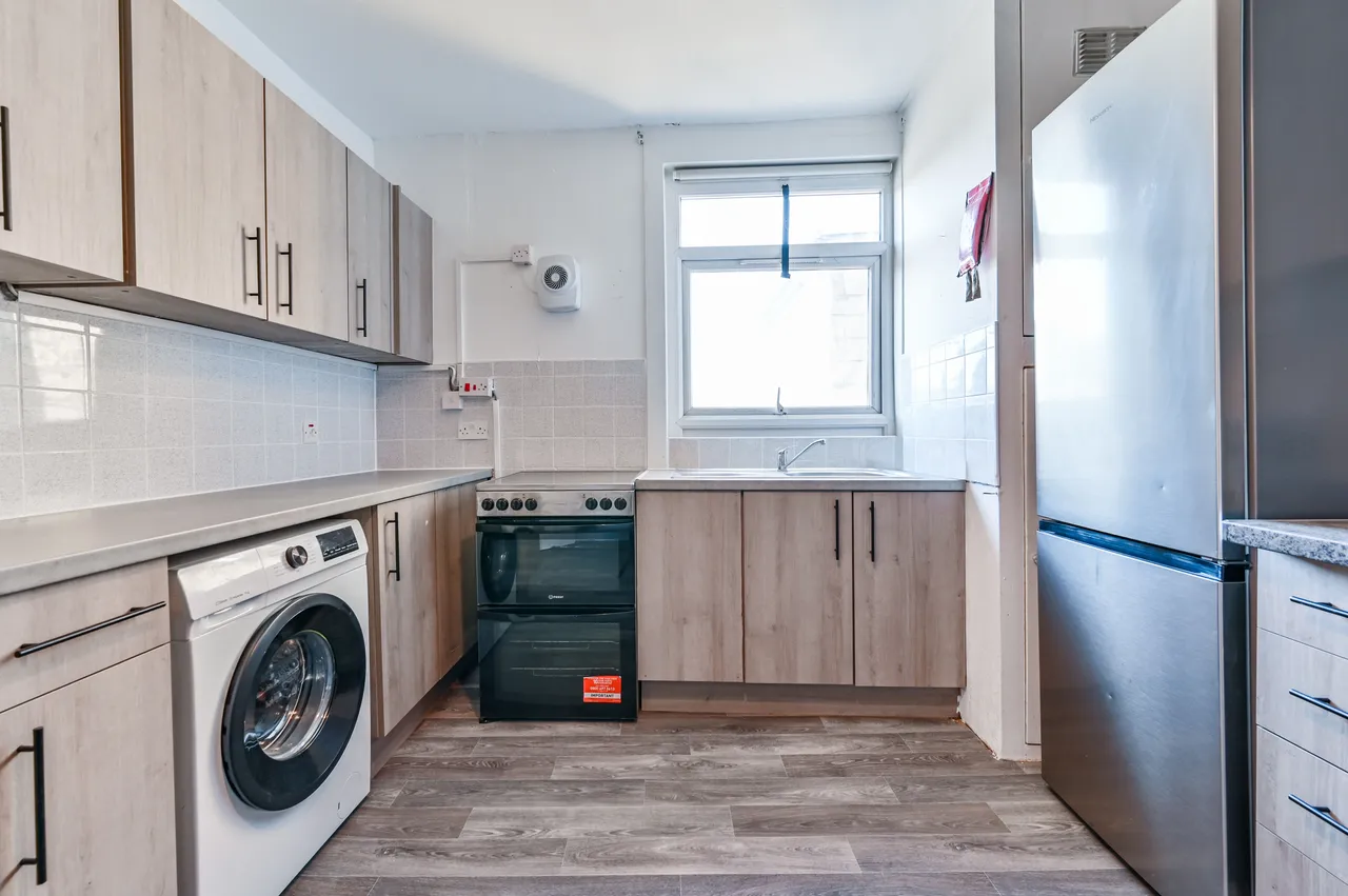 Flat 2, 357 Green Lanes, London, photo 3