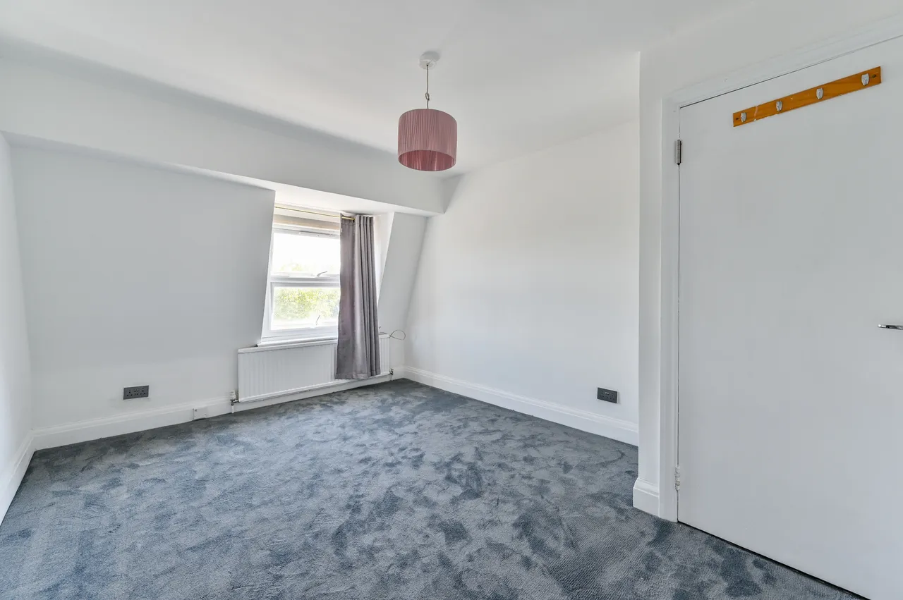 Flat 2, 357 Green Lanes, London, photo 4