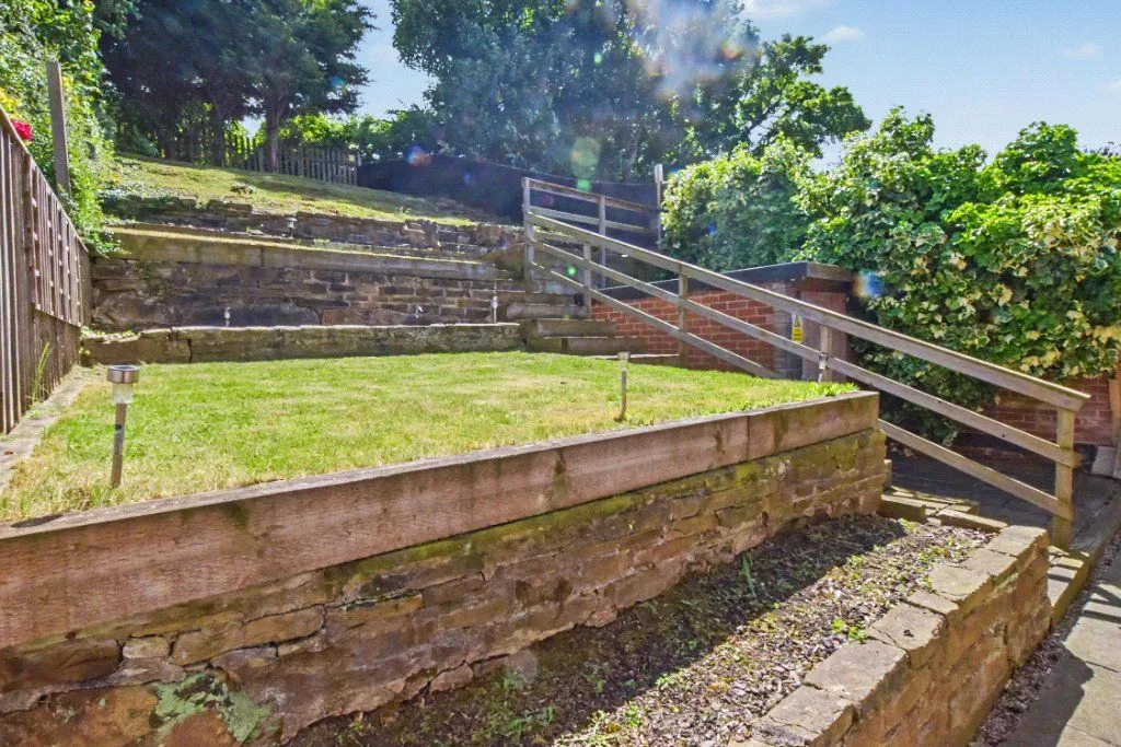 Armley Grange Mount, Upper Armley, LS12, photo 8