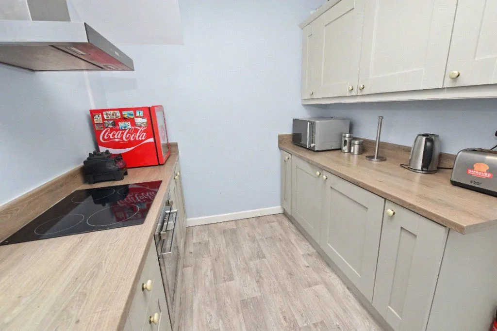 Armley Grange Mount, Upper Armley, LS12, photo 4
