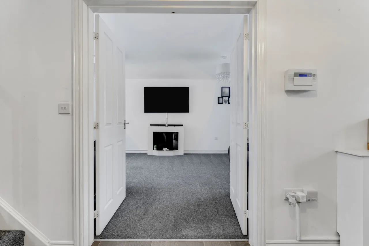 Brythill Drive, Brierley Hill, DY5, photo 12