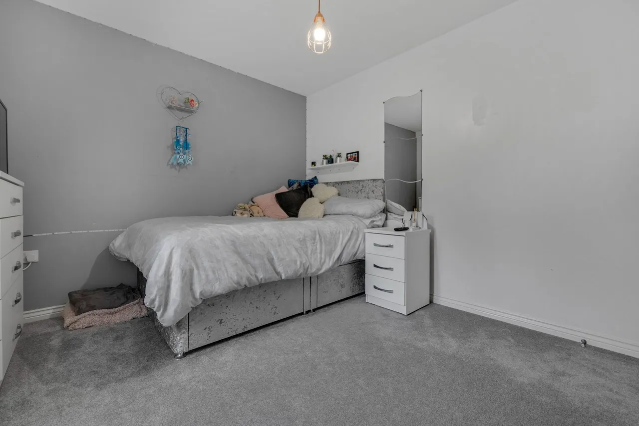 Brythill Drive, Brierley Hill, DY5, photo 21