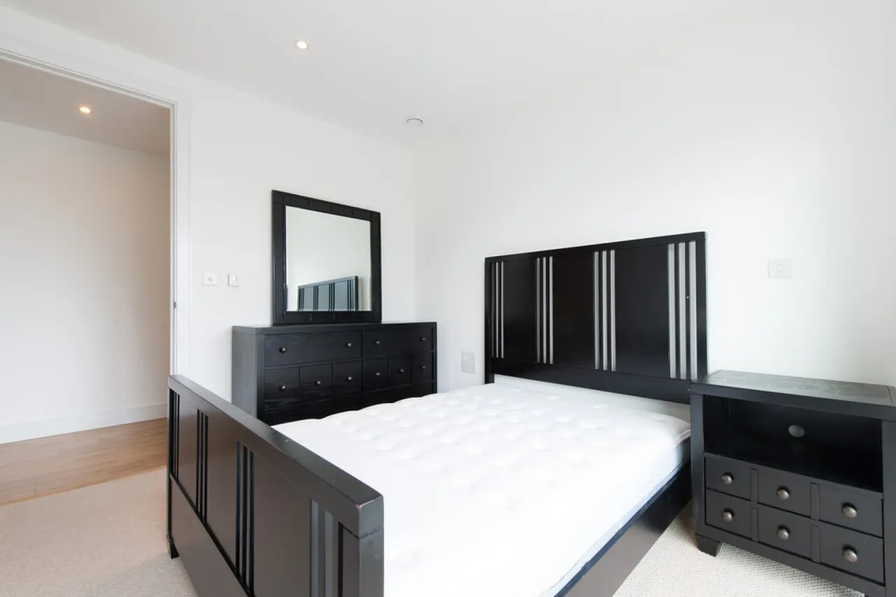 Flotilla House, Battersea Reach, photo 10
