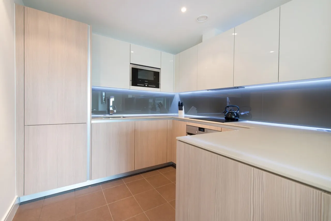 Flotilla House, Battersea Reach, photo 4