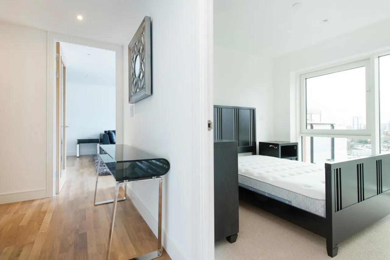 Flotilla House, Battersea Reach, photo 12