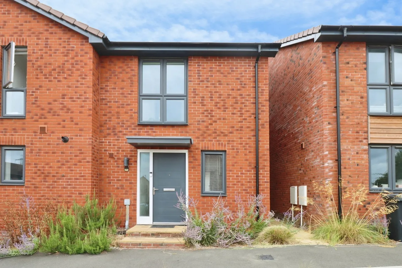 2 bed house for sale — Crop Leaze, Stoke Gifford, Bristol, BS34