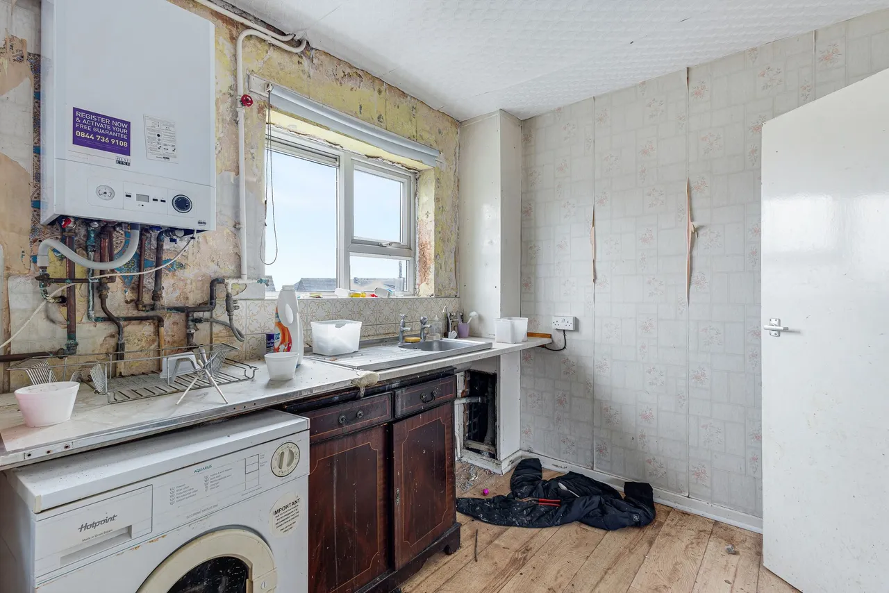 Bancroft Road, Widnes, Widnes, WA8 3LL, photo 4