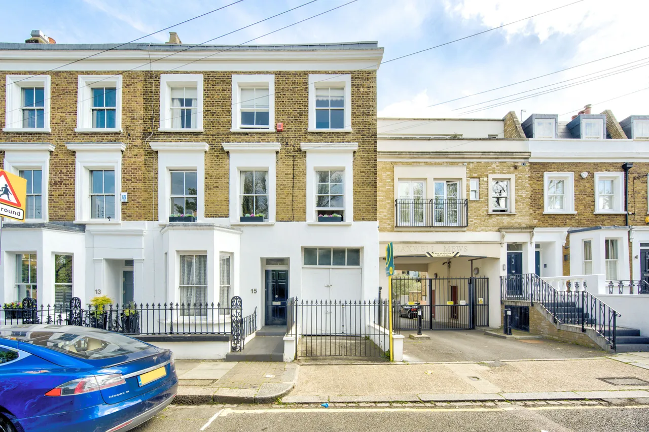 Garage, 15 Maxwell Road, London, photo 4